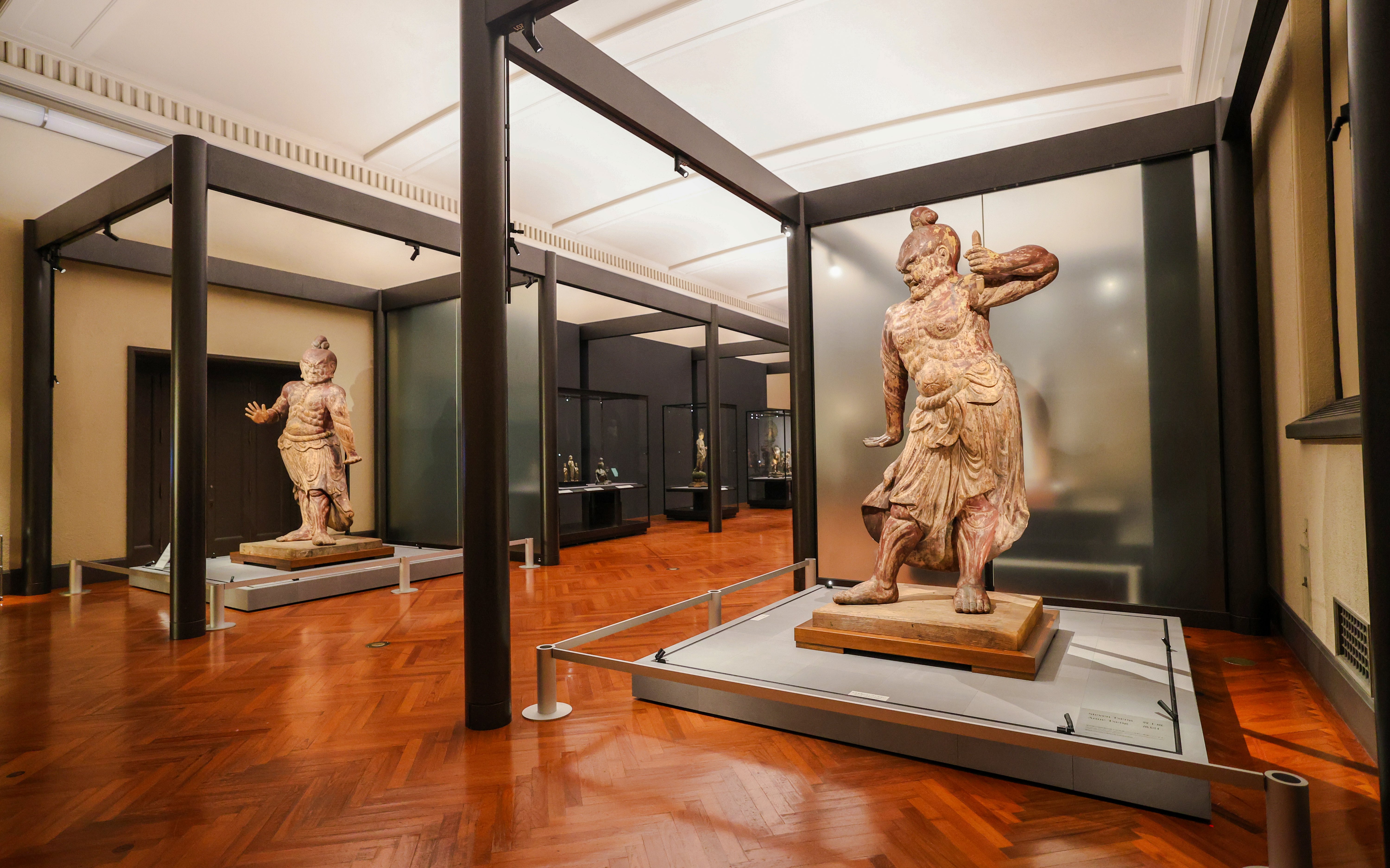 Sculptures in the Tokyo National Museum exhibit hall.
