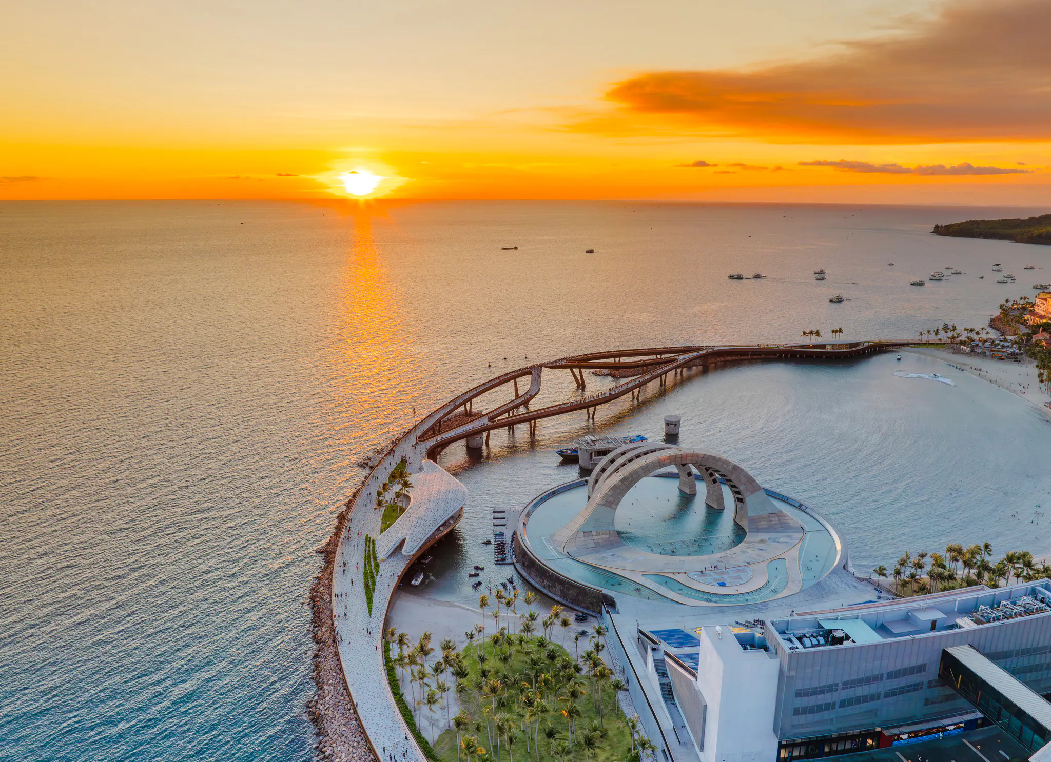 Sunset view of Hon Thom Cable Car station and Aquatopia Water Park in Phu Quoc.