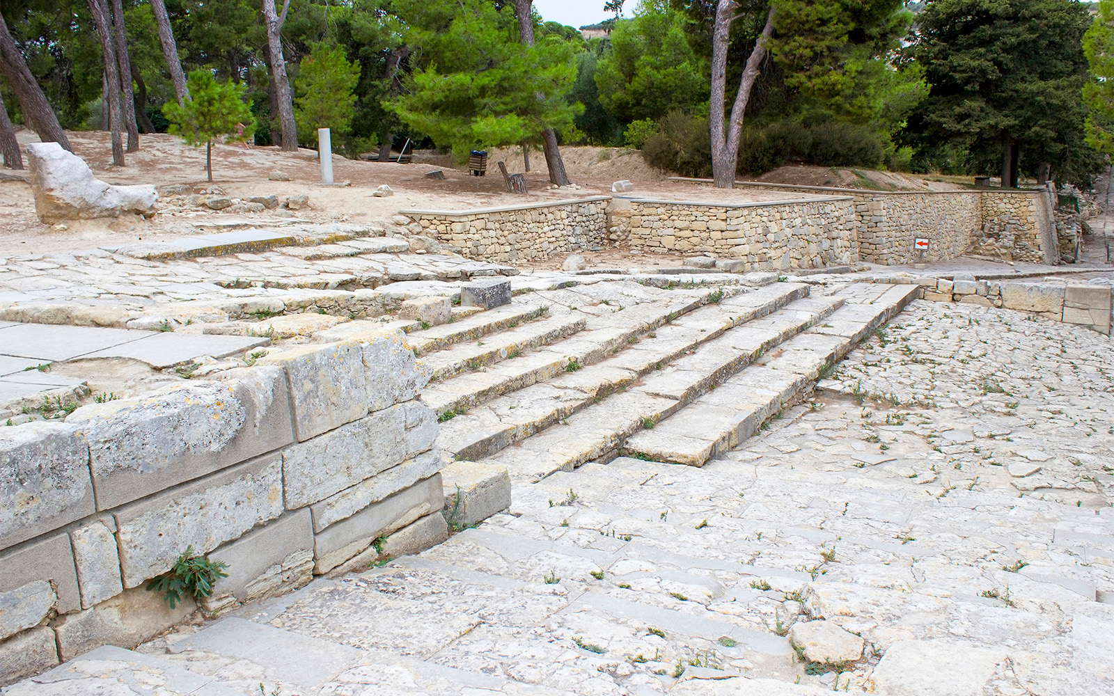 Vasiliki Odos ‘The Theater’