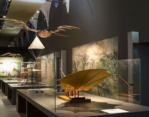 Ingressos para o Museu Leonardo3.