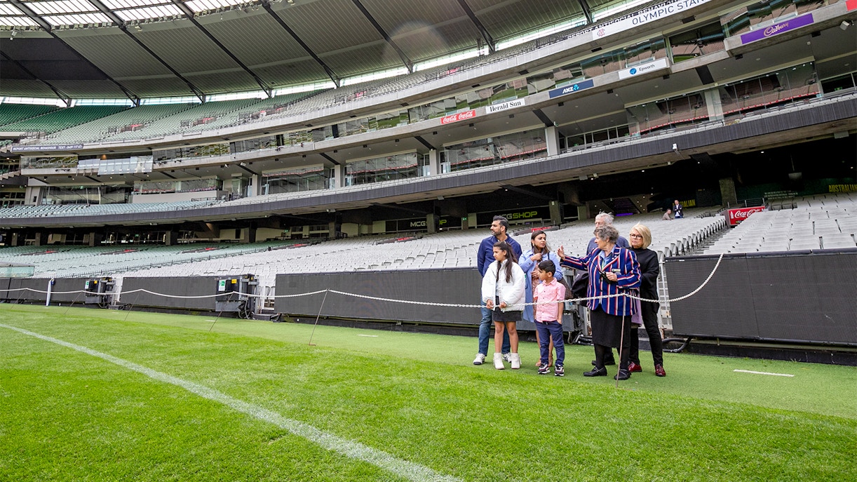 Melbourne Cricket Ground Tour Timings