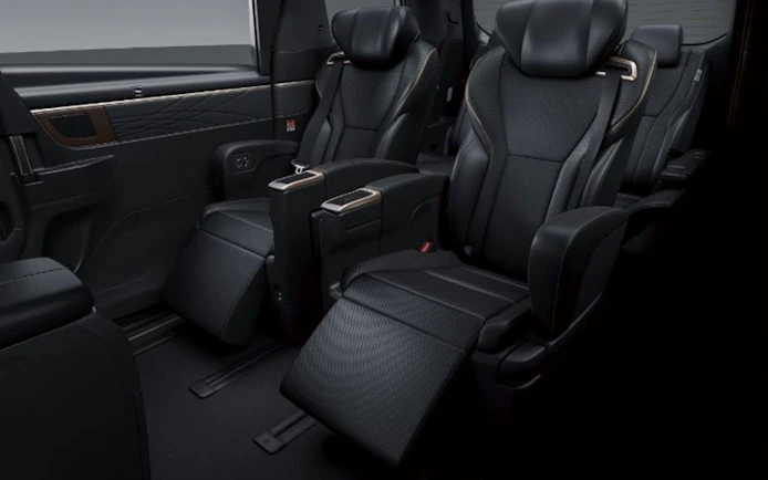 Itami Airport (ITM) Private Transfer to/from Kyoto City