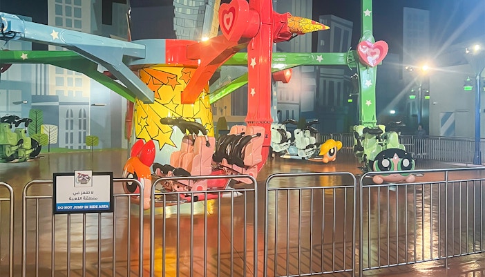 Powerpuff Girls battling Mojo Jojo's robot at IMG Worlds of Adventure, Dubai.
