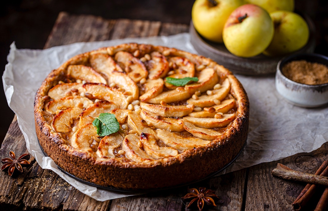 Apple tart with pine nuts and mint garnish, Douro Valley.