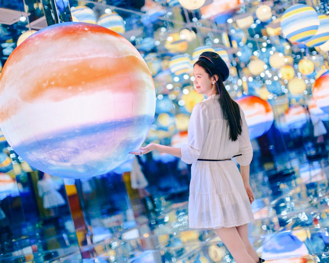 Space & Time Cube Bangkok Tickets with 9D Cinema