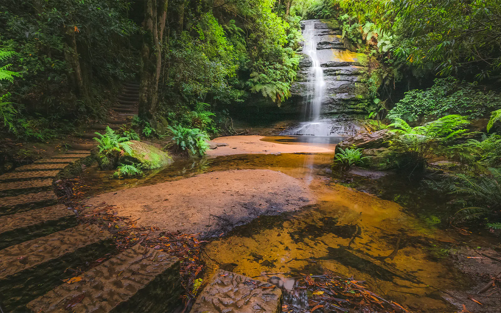 Gordon Falls Lookout