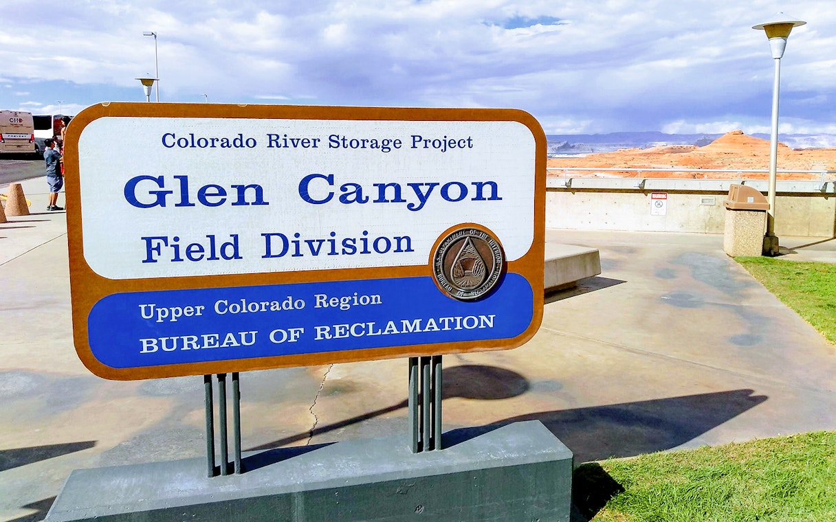 Glen Canyon Field Division sign near Antelope Canyon X tour site.