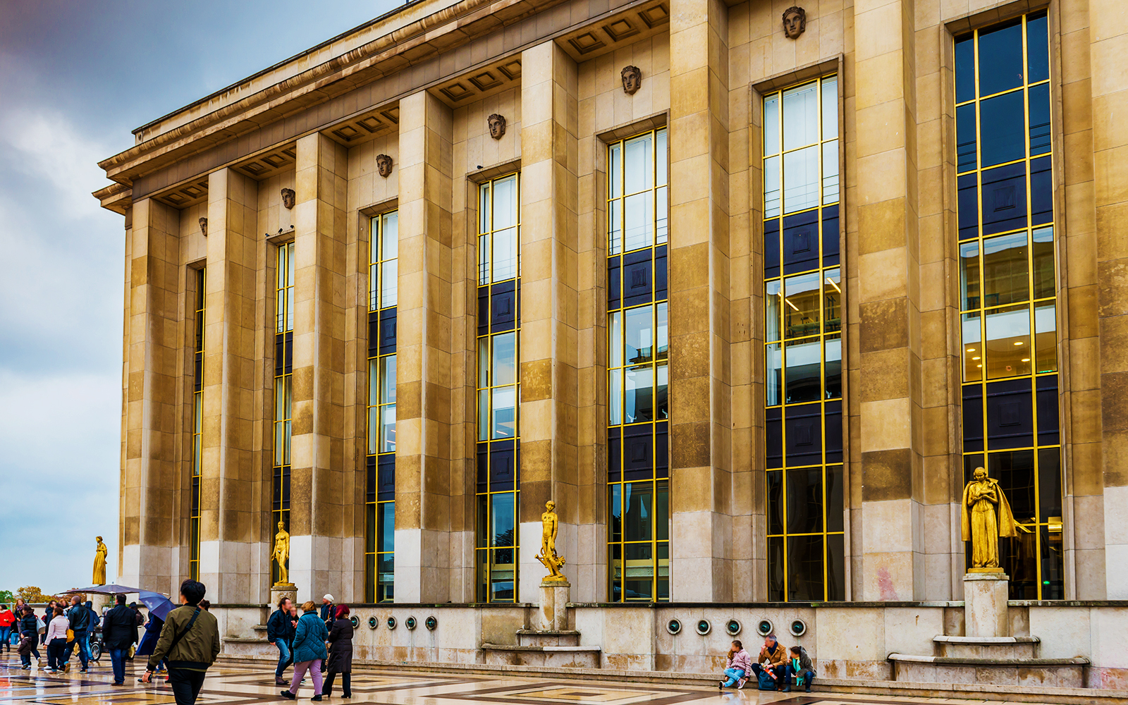 around Galata Tower - Istanbul - Neve Shalom Synagogue