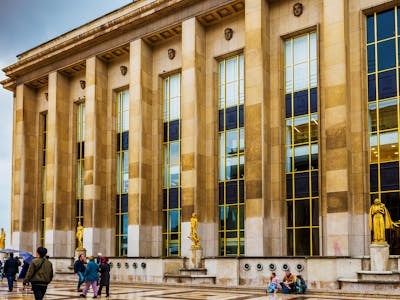 around Galata Tower - Istanbul - Neve Shalom Synagogue