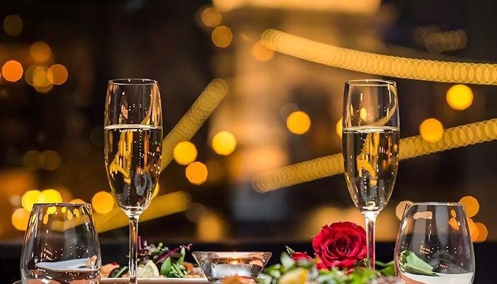 Budapest cocktail cruises