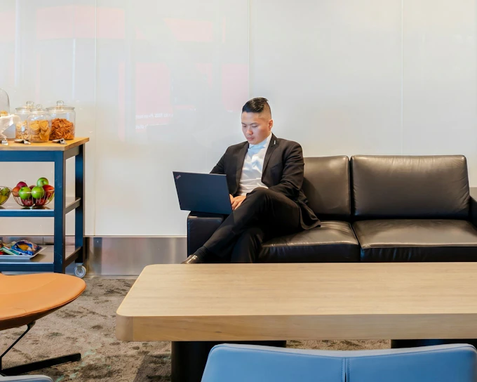 Toronto Pearson International Airport: Plaza Premium Lounge at Terminal 1 (Domestic Departures)