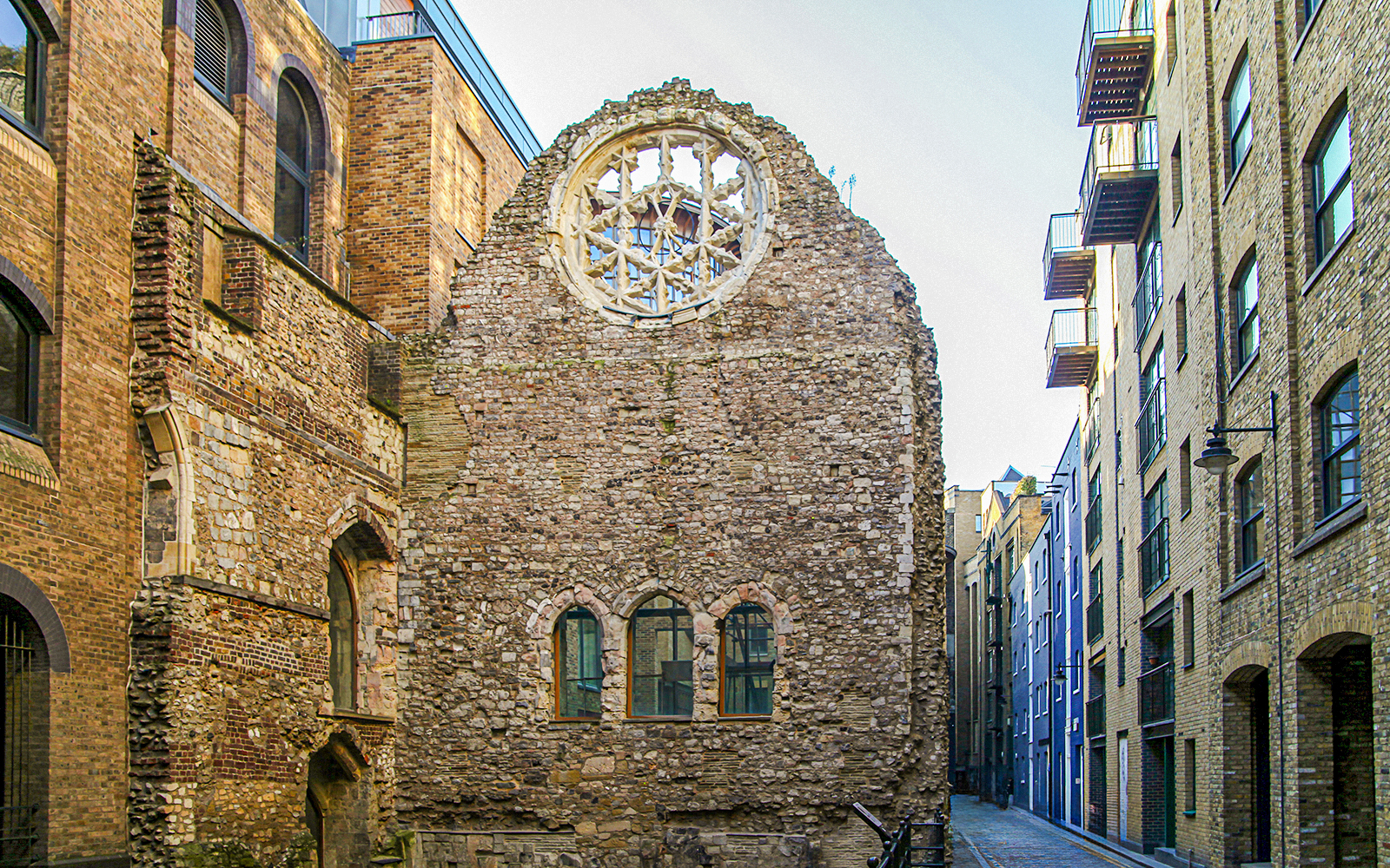 Ruins of Winchester Palace with Rose Window in Southwark, London, UK.