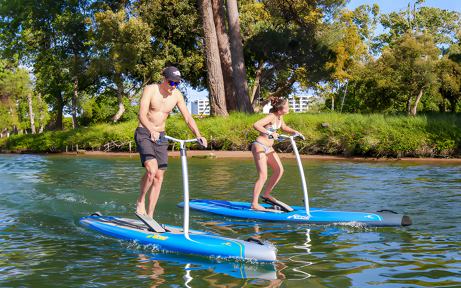 Paddle boarders on a Paddle Eclipse excursion in Théoule-sur-Mer, France.