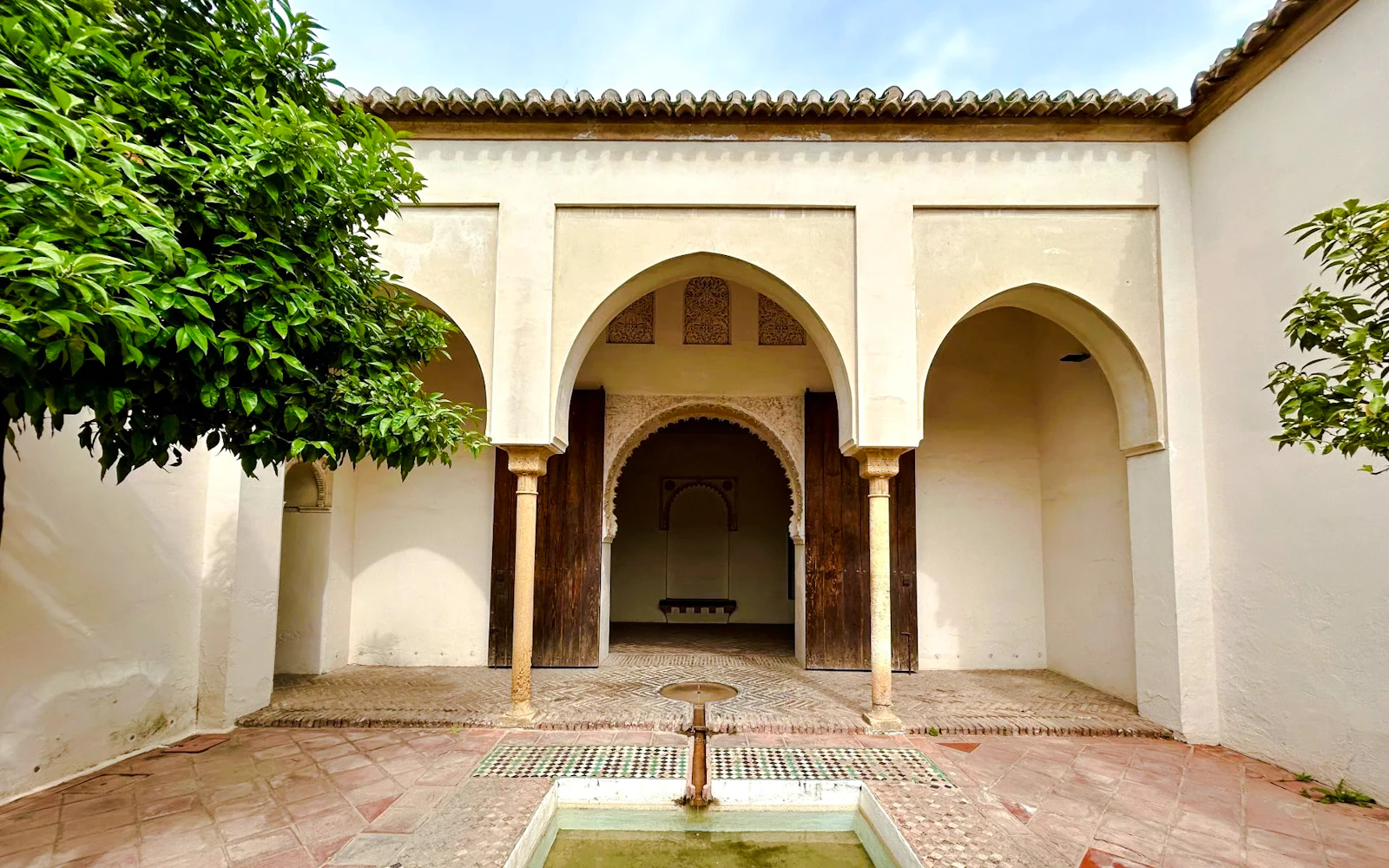 Malaga Alcazaba and Roman Theatre Guided Tour with Alcazaba Entry Ticket