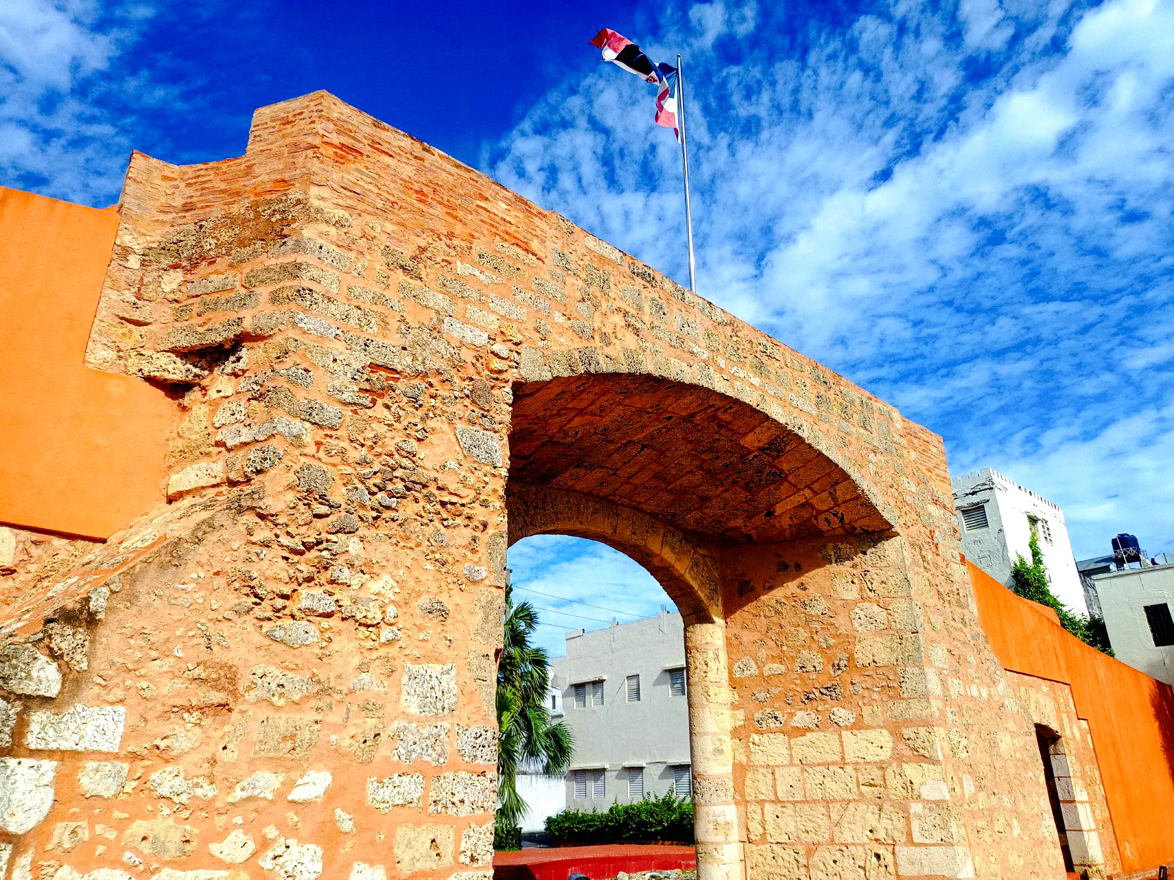 Stone archway in Santo Domingo on the Private City Tour from Punta Cana.