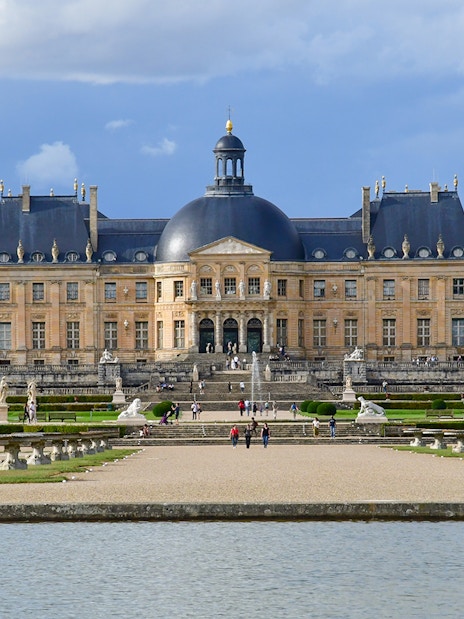 Vaux-le-Vicomte Château with gardens, part of Paris day tour.