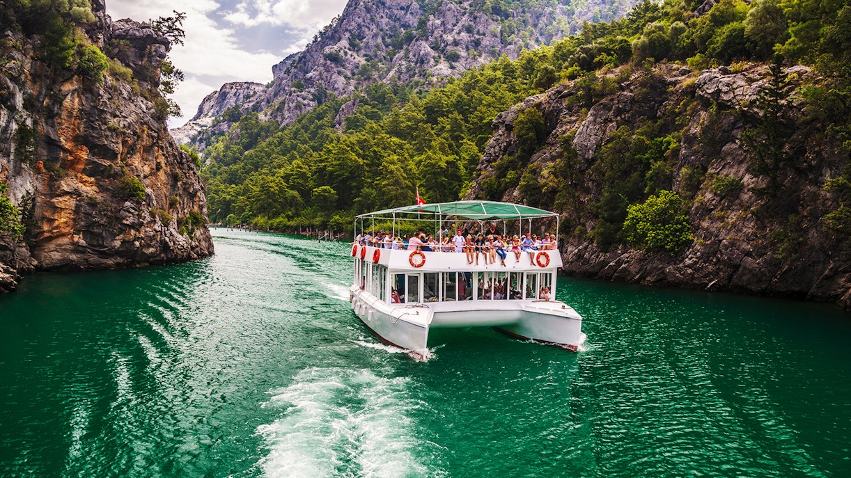 Tips to Note When Visiting the Green Canyon