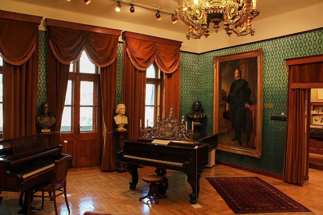 Franz Liszt House Museum Tickets Image 3