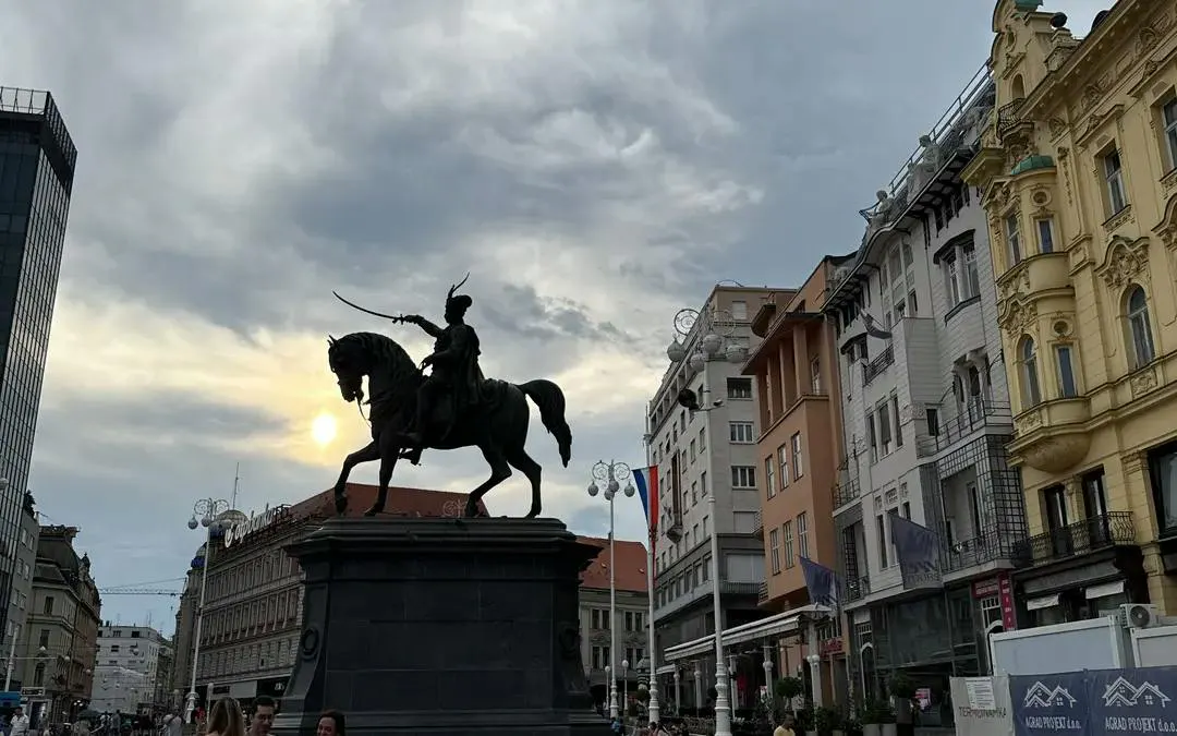 Equestrian statue in Zagreb's main square during a self-guided city exploration game.