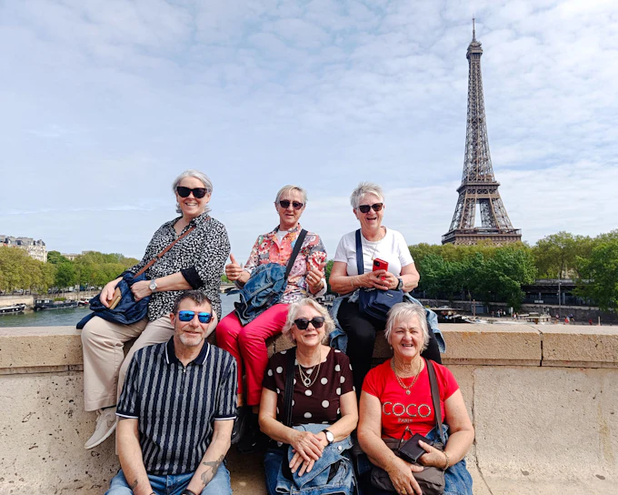Paris Landmarks Guided Walking Tour with Sacré-Cœur Entry