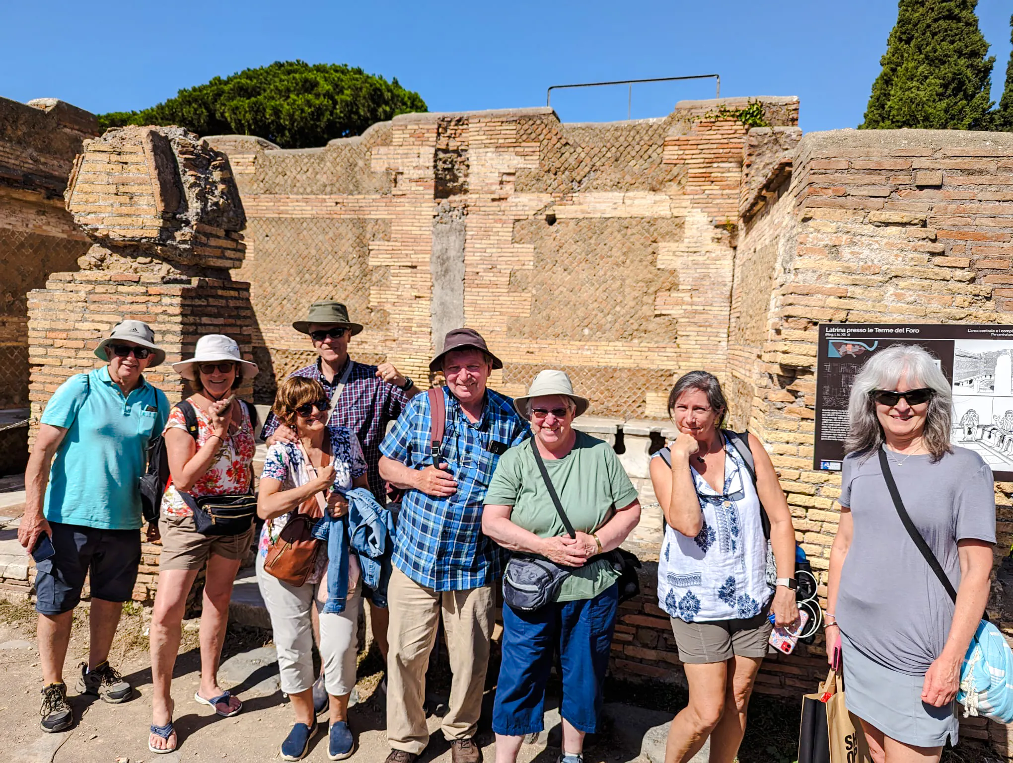 guidet tur i liten gruppe til ostia antica med inngangsbilletter-17