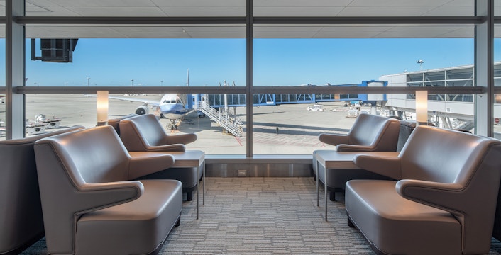 Лаунж премиум-класса "Плаза" в Нагое