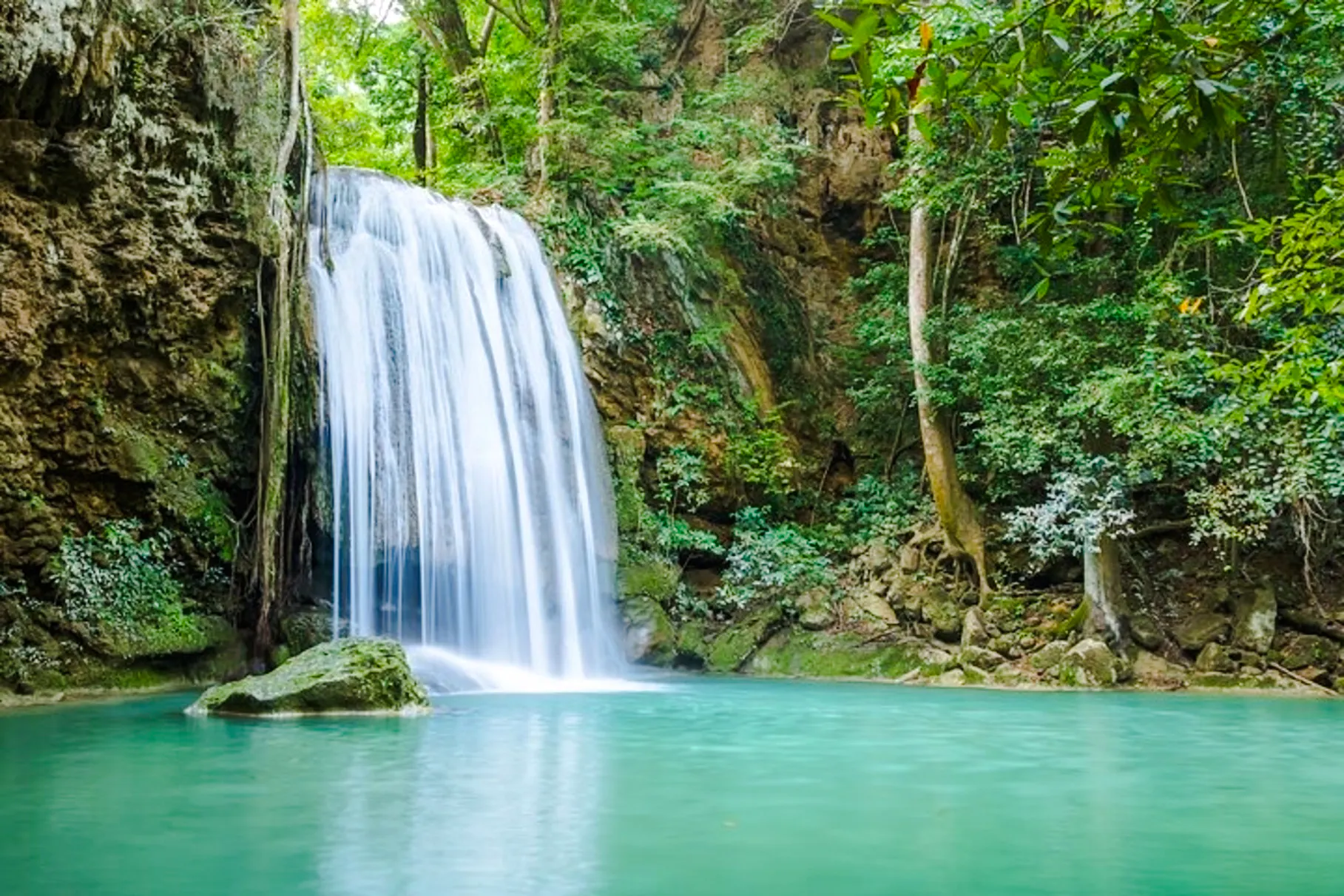 ab bangkok: tagesausflug von kanchanaburi zur kwai-brücke und zu den erawan-wasserfällen, inklusive eintrittsgebühren-8