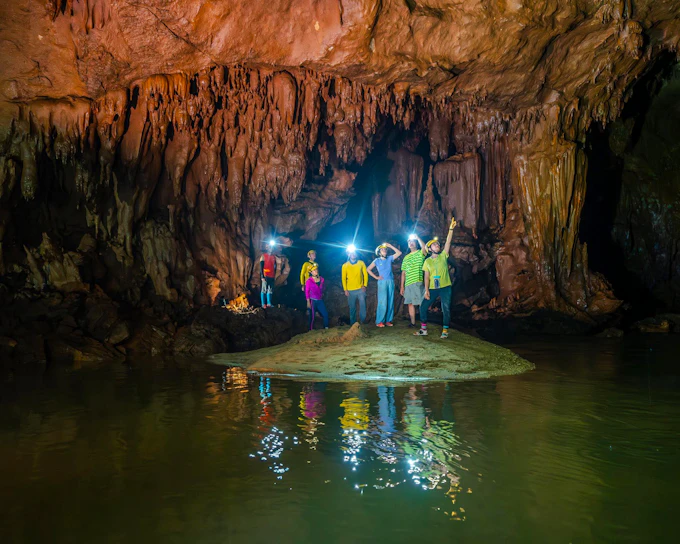 Phong Nha / Dong Hoi: Phong Nha Cave & Paradise Cave Full Day Tour