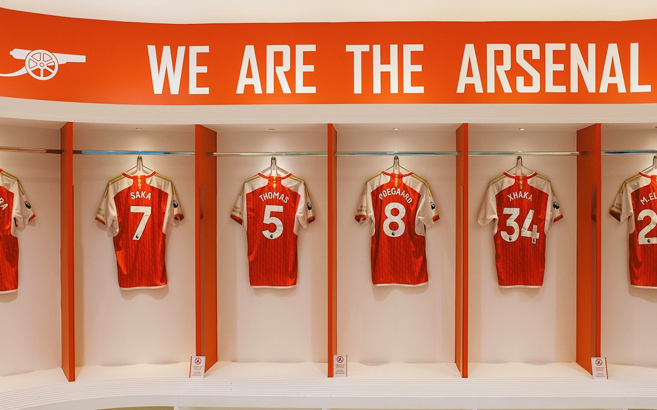 Combo: Tour dell'Arsenal FC Emirates Stadium + Tour della Torre di Londra e dei gioielli della Corona — 2
