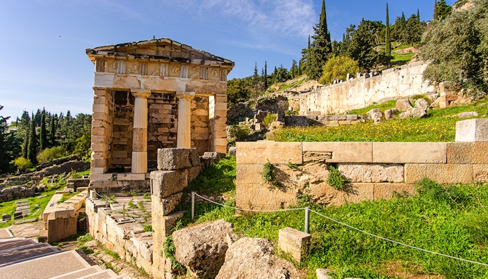 Templo de Apolo, Delfos