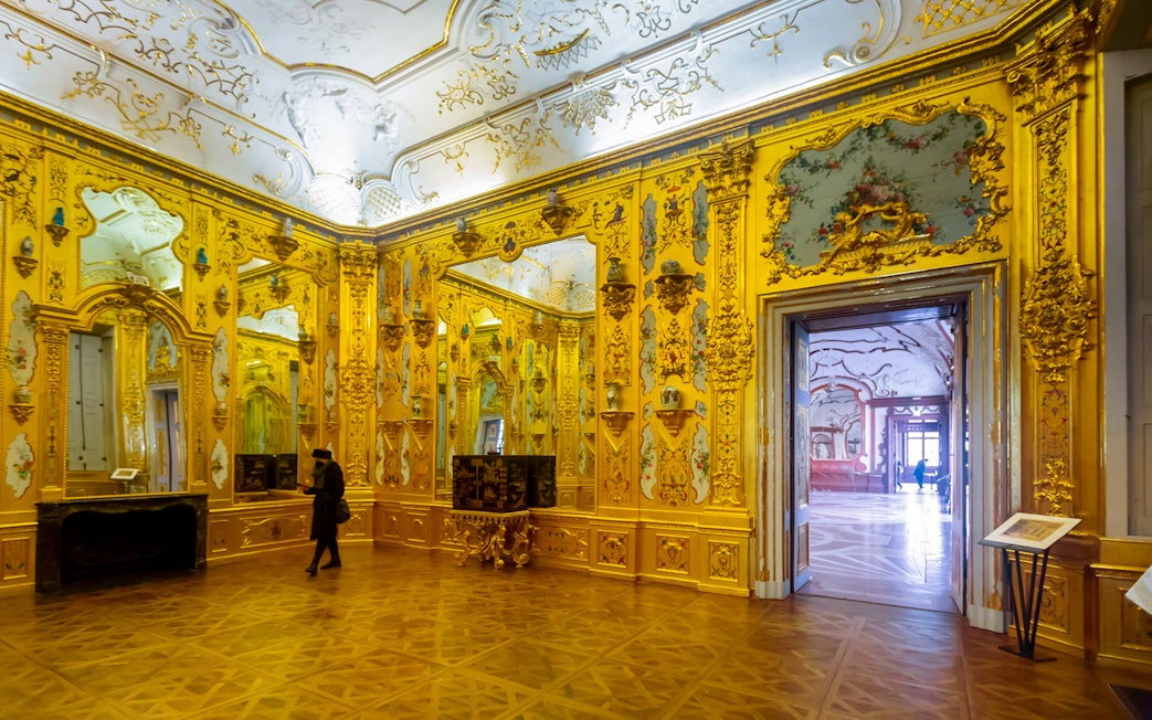 Upper Belvedere Palace ornate golden room interior, Vienna guided tour.
