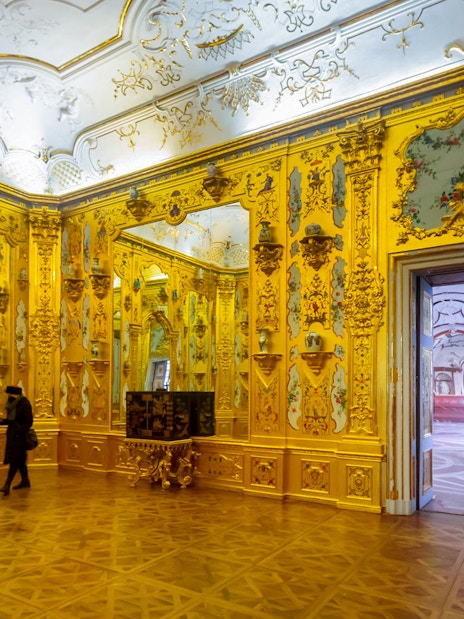 Upper Belvedere Palace ornate golden room interior, Vienna guided tour.