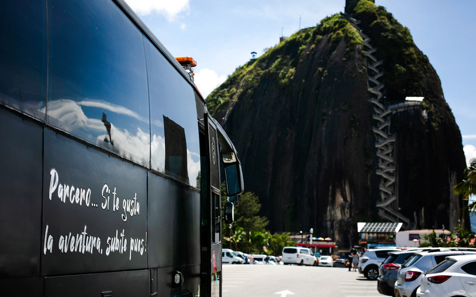 From Medellín: Guatapé, El Peñol Rock, Boat Ride & Hacienda La Manuela Day Trip (Product 53494)