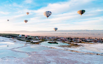 pamukkale’de gün doğumu sırasında sıcak hava balonu uçuşu-4