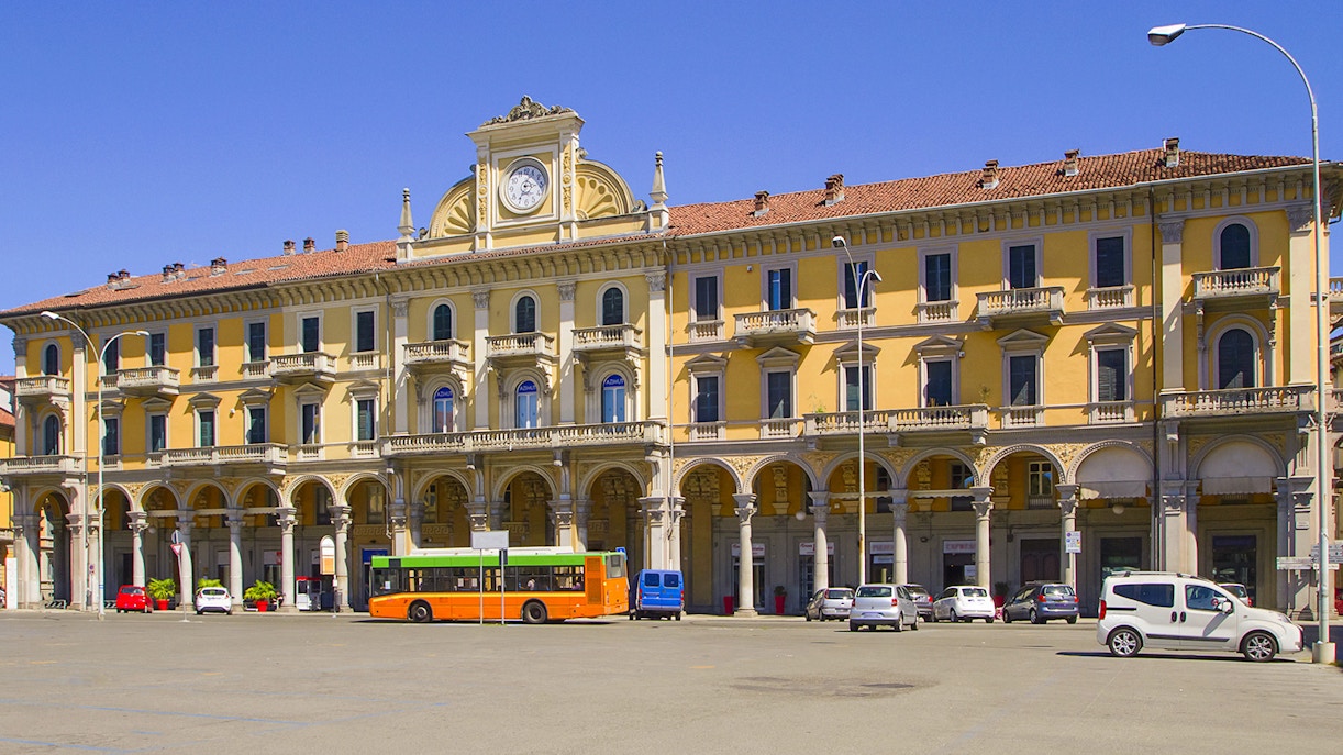 Piazza Garibaldi bus station with a few buses.