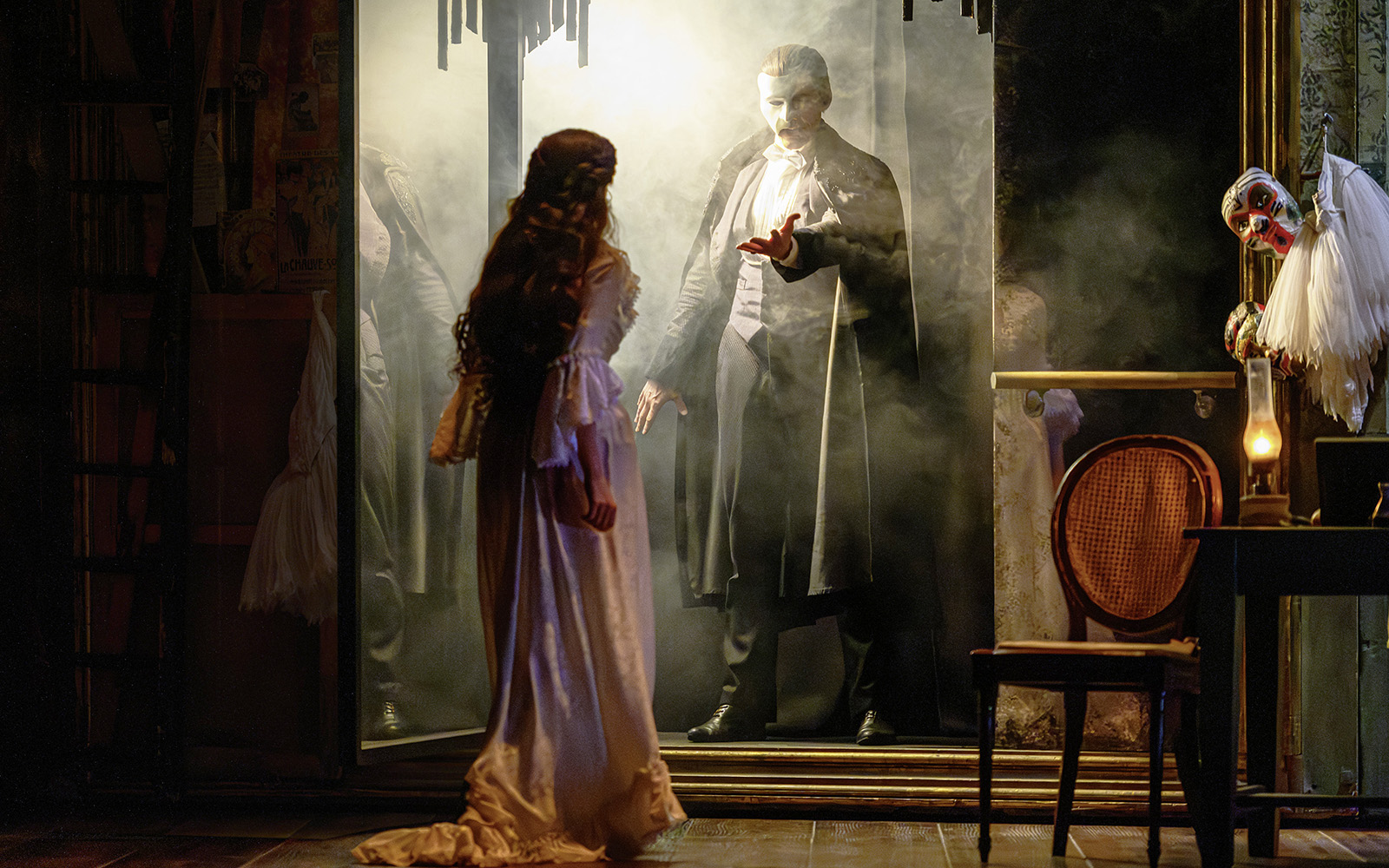 Phantom and Christine on stage in Vienna's "The Phantom of the Opera" musical.