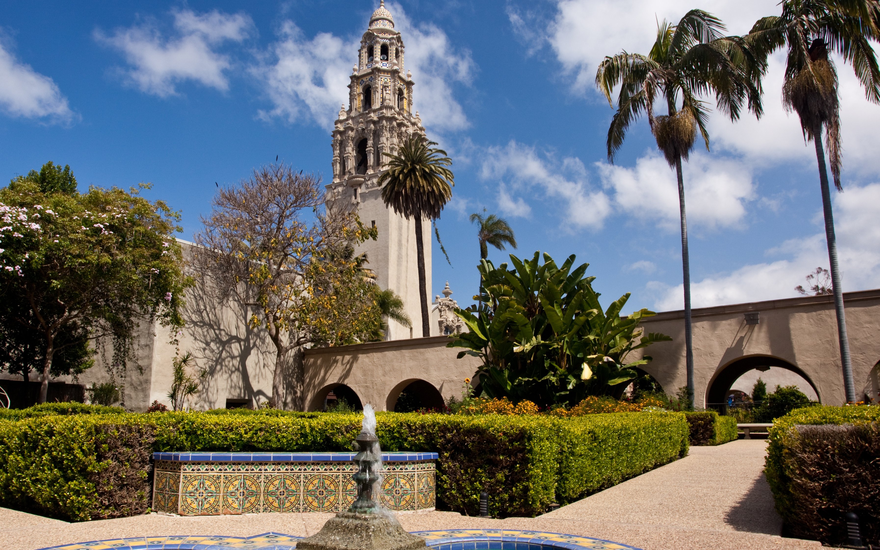 California Tower viewed from Alcazar Gardens in Balboa Park, San Diego.