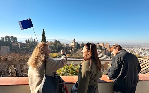 all alhambra tickets: private guided tour with nasrid palaces-2