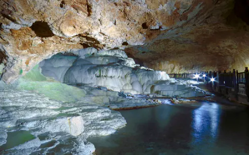 saindo de pamukkale: veículo particular com motorista para laodicéia, caverna de kaklik e lago salda-1