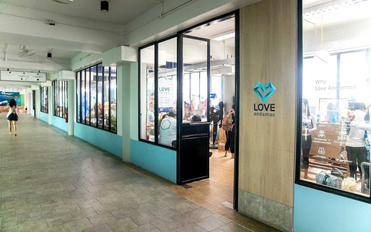 Love Andaman office entrance for Similan Islands tour from Phuket/Khaolak.