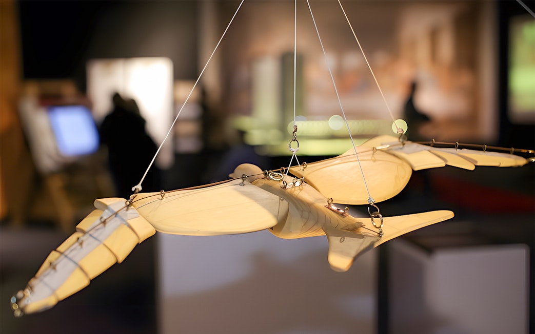 Mechanical bird model at Leonardo3 Museum, Milan.