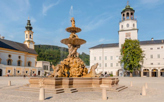 tour pelo centro histórico de salzburgo sem fila na casa de nascimento de mozart-10