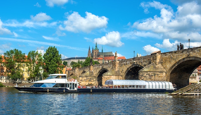 Christmas in Prague - Walking around Vltava River