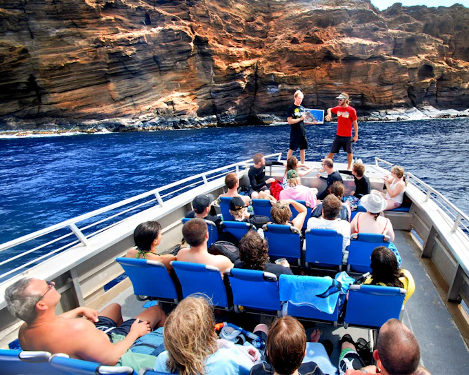 Molokini Crater & Turtle Arches Snorkel by Adventure Raft