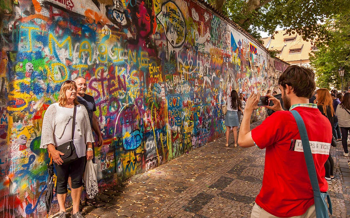 6-hr guided tour of prague old town, vltava river cruise & prague castle sightseeing with lunch-4 6-hr guided tour of prague old town, vltava river cruise & prague castle sightseeing with lunch-4
