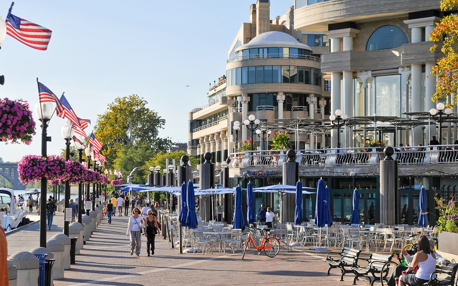 Georgetown, Waterfront Park, Washington DC, USA