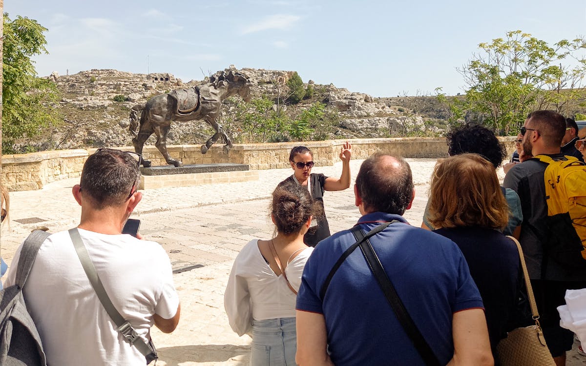 1-stündige bustour durch matera mit audioguide und eintritt zur casa grotta-11 1-stündige bustour durch matera mit audioguide und eintritt zur casa grotta-11