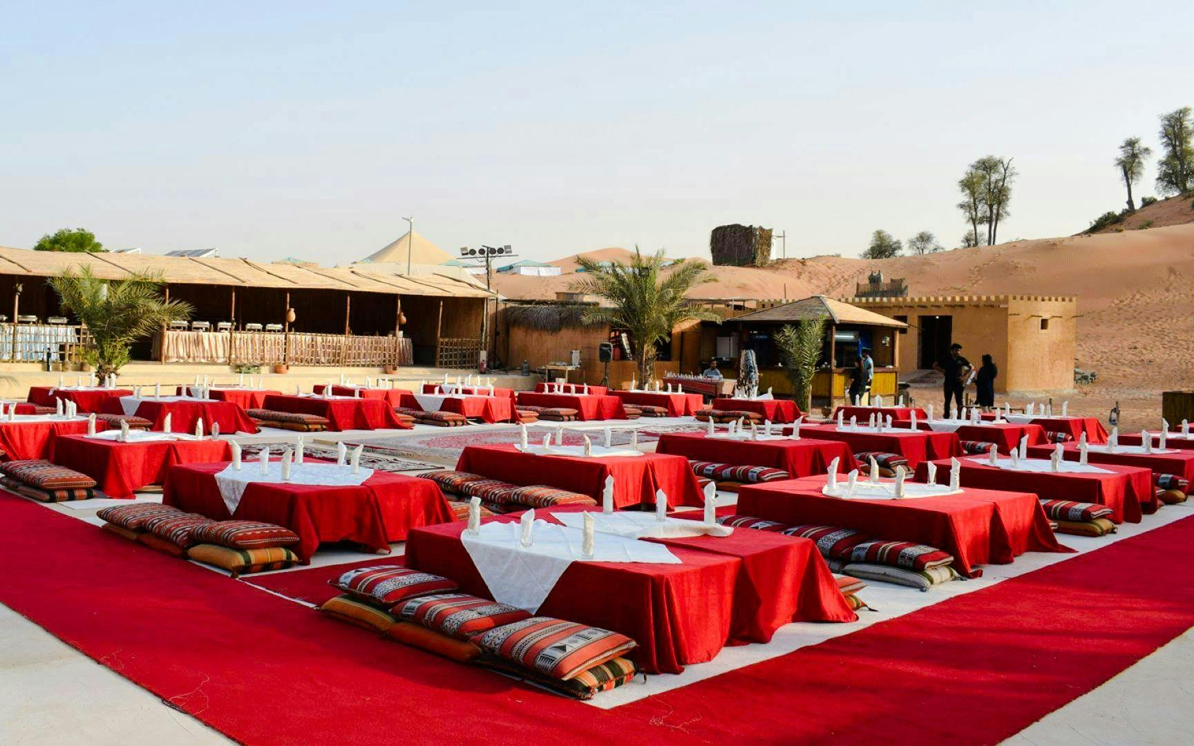 randonnée à dos de chameau au campement bédouin de l'oasis de ras al khaimah, avec transferts à rak-3