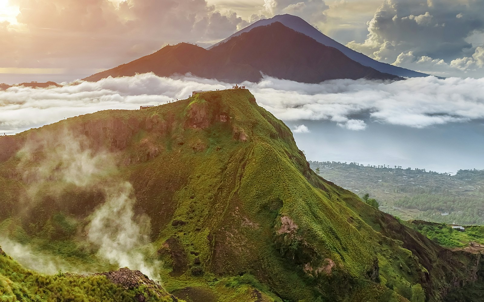 Geothermal activity of Mount Batur