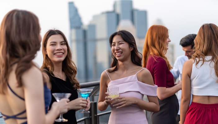 Edge NYC Sunset - Dine & Drink at the Champagne Bar